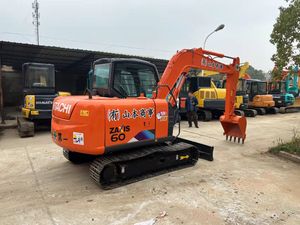 Hitachi Zax60 Mini Pelle Petit Moteur Marque Yanmar Core Components Moteur et Boîte de Vitesses Fabriqué au Japon Utilisé pour la Vente - Product Image 4