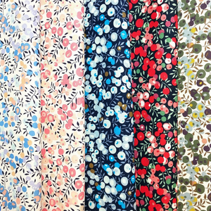 Tela de Algodón Popelín Transpirable con Estampado Digital Floral de Bayas, Disponible al por Mayor para Vestidos Infantiles y Costura DIY - Product Image 2