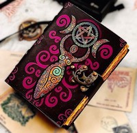 Journal en cuir véritable fait à la main Grimoire Triple Moon Pentagram Deckle Edge Paper Vintage Leather of Shadows Blank Notebook