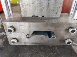 Panel de marco de puerta de acero metálico de alta velocidad, máquina de fabricación de marcos de ventana de acero, marco de puerta de persiana, máquina formadora de rollos en frío - Product Image 6