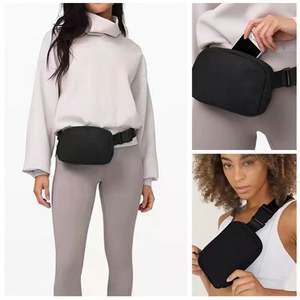 Sac banane unisexe en polyester imperméable avec fermeture éclair, modèle MR 664f, personnalisable avec logo, idéal pour la course à pied - Vente en gros - Product Image 3