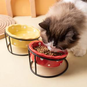 ชามเซรามิกสำหรับแมวพร้อมขาตั้งยกสูง ป้องกันคอเสื่อม ป้องกันสิว ชามอาหารแบบเอียงสำหรับแมว สุนัขพันธุ์เล็ก ผลิตภัณฑ์สำหรับสัตว์เลี้ยง - Product Image 4