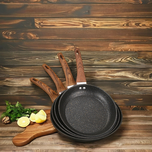 Commercio all'ingrosso <span class=keywords><strong>Set</strong></span> di <span class=keywords><strong>pentole</strong></span> a <span class=keywords><strong>induzione</strong></span> con antiaderente Ford alluminio Fry Pan manico in legno e copertura in vetro Wok per la cottura - Product Image 2
