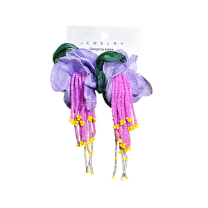 Nouvelles boucles d'oreilles en tissu faites à <span class=keywords><strong>la</strong></span> main <span class=keywords><strong>de</strong></span> style bohème, boucles d'oreilles longues à pompons tendance pour femmes - Product Image 4