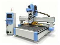 YIHAI Router CNC de 3 Ejes para Madera 1300x2500mm, Grabador de Alta Velocidad, Husillo Único, DSP NC-Studio Mach3, Motor de 3.5-5.5kW, Vacío, 380V