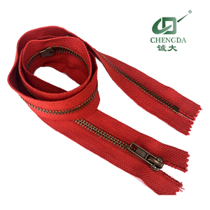 CHENGDA आग प्रतिरोध के लिए ऑटो-ताला धातु जिपर आर शैली दो तरह आग सूट आग retardant विरोधी पीतल जिपर उल प्रमाणपत्र - Product Image 1