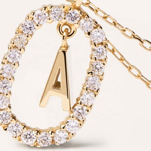 Collier en argent sterling 925 plaqué or 18 carats avec pendentif lettre initiale capitale ZYO Fine Jewelry, breloques dansantes en argent - Product Image 2