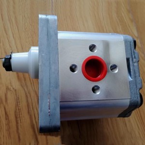 Pompe à engrenages hydraulique Danfoss SNP3NN38RN07SAP1A4A3NNNNNNNNN11JUN20 pour usage industriel - Product Image 1