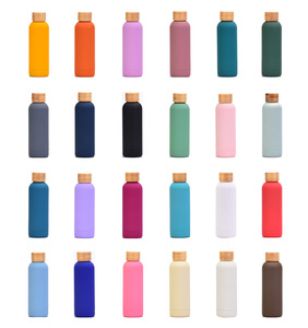 Bottiglia d'Acqua Ecologica da <span class=keywords><strong>500</strong></span> <span class=keywords><strong>ml</strong></span> a Doppia Parete con Isolamento Sottovuoto, Personalizzabile, Opaca, in Acciaio Inossidabile con Coperchio in Bambù - Product Image 2