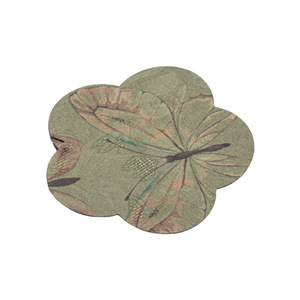 Nuovo Vassoio da Tè in Stile Cinese, Sottobicchiere per Bubble Tea, Elegante Sottobicchiere a Forma di Begonia per Tazze da Tè - Product Image 5