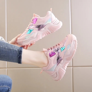 Chaussures décontractées respirantes pour femmes, style marche, nouvelle collection 2026, chaussures de sport vulcanisées à semelle épaisse pour femmes - Product Image 4