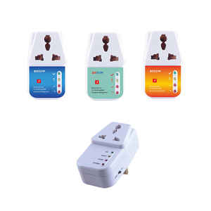 Boîte <span class=keywords><strong>d</strong></span>'économie <span class=keywords><strong>d</strong></span>'<span class=keywords><strong>électricité</strong></span> de vente chaude <span class=keywords><strong>économiseur</strong></span> <span class=keywords><strong>d</strong></span>'énergie sous la <span class=keywords><strong>prise</strong></span> de régulateur de tension de protecteur de tension et de surtension - Product Image 3