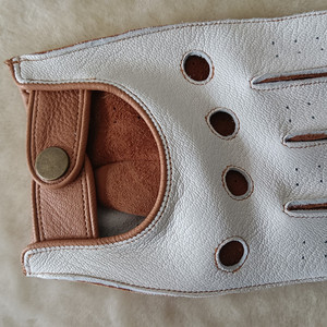 Fabricant Logo personnalisé Blanc Couleur Hommes Rétro Vintage Voiture Conduite <span class=keywords><strong>Moto</strong></span> Femmes Mode Peau de Cerf Voiture Conduite Gants en cuir - Product Image 5