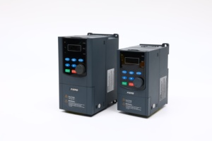 محول تردد متغير RIQNO بقوة 7.5 كيلوواط، 220 فولت، أحادي الطور إلى ثلاثي الطور، محرك VFD يدعم وحدة تحكم CNC VFD - Product Image 2