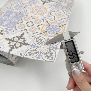 Peel and Stick Wallpaper Autoadhesivo Extraíble Revestimiento de <span class=keywords><strong>paredes</strong></span> Película de palo decorativa Panel Vintage Wallpaper Rollo de calcomanía de vinilo - Product Image 6