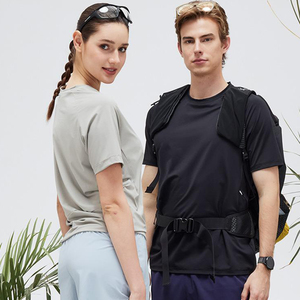 T-shirts de musculation à fentes latérales pour l'entraînement et la course, 100 % polyester, respirants et doux pour la peau, à manches courtes - Product Image 1