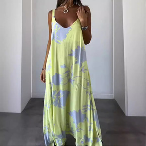 Nouvelles robes imprimées pour femmes, style halter, dos nu, col en V, tendance pour les vacances - Product Image 3