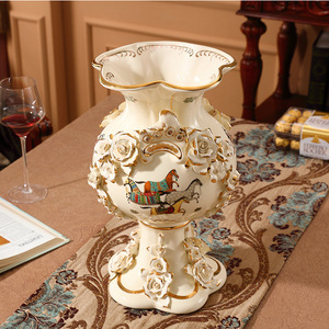 Vase à poignée de luxe en céramique de style européen pour l'entrée de la maison - Product Image 3