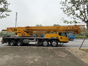 QY60K5C 60 Ton Truck <strong>Crane</strong> 48m Main Boom 12t Full Extension Load 45 Climbing Ability Gearbox Gear for Bridge Tunnel <strong>Construction</strong> - Product Image 1