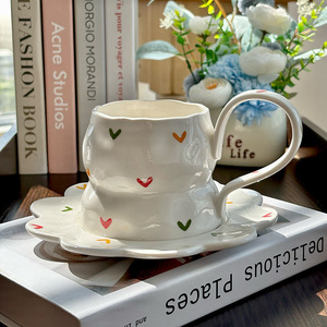 Tasses en céramique créatives à anse haute, ensembles de tasses à café et soucoupes peintes à la main - Product Image 4
