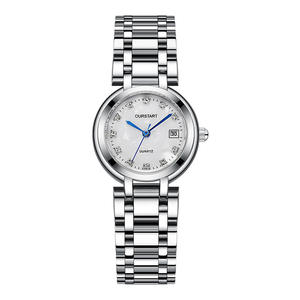 Montre élégante pour femme avec index en diamant, cadran en nacre, bracelet en acier inoxydable et affichage de la date. - Product Image 4