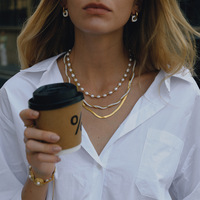 Collier tendance en acier inoxydable doré avec chaîne serpent et perles pour femme, bijoux superposés