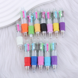 ปากกาลูกลื่นแบบกดหดได้ 4 สี รูปดาวห้าแฉก น่ารัก สร้างสรรค์ เหมาะสำหรับโรงเรียนและสำนักงาน - Product Image 3