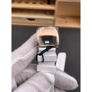 The Latest Top-notch Technology Diamond-encrusted <b>Skeletonized</b> Design Waterproof Business <b>Watch</b> for Both Men and Women - Product Image 5