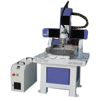 Routeur CNC en fonte 3 axes pour le fraisage de métaux mous, machine de fabrication de moules 4040 6060, routeur CNC refroidi par eau 2,2 kW