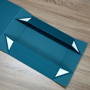 Boîte rigide écologique biodégradable et recyclable pour l'emballage de vêtements, logo personnalisé gratuit, fermeture magnétique, forme oblongue, enduite - Product Image 2