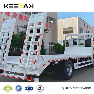 Carro attrezzi Isuzu 8 tonnellate con pianale ribassato 4x2 Diesel FTR con guida a sinistra per soccorso urbano, modello 2026 - Product Image 5