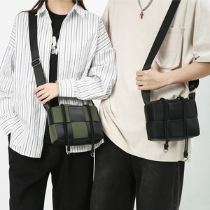 Sacs tissés tendance : Sacs carrés décontractés en cuir de vachette, sacs à bandoulière et sacs travers pour femmes - Product Image 5