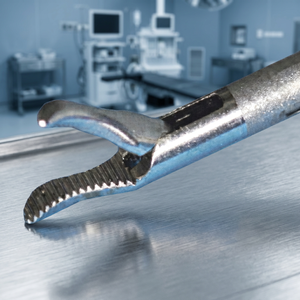 Pinces chirurgicales laparoscopiques en acier inoxydable à mâchoires de perroquet pour la chirurgie générale, certifiées CE, classe I, instrument manuel - Product Image 2