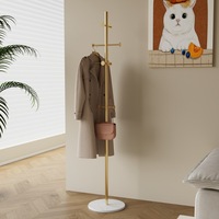 Porte-manteau sur pied en métal moderne avec base en marbre pour entrée, chambre, salon, présentoir à chapeaux et sacs