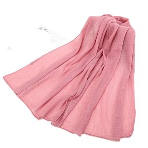 Ready to Ship Wrinkle Cotton <b>Scarf</b> Supplier of <b>Heated</b> <b>Scarf</b> Breathable Hijab Cotton <b>Scarf</b> - Product Image 2