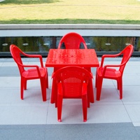 Table de salle à manger carrée en plastique d'extérieur, moderne, durable, légère et à prix abordable