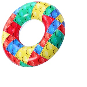 Bouée gonflable colorée de style blocs de construction pour enfants et adultes - Product Image 1