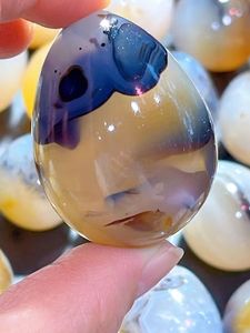 Cristalli di roccia naturali che guariscono calcedonio marino - Product Image 6