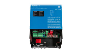 Onduleur Victron Energy MultiPlus-II 12V 3kVA 2x120V avec chargeur de batterie 80A et sortie 230V pour 458 à sortie unique - Product Image 2