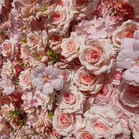 Dinding Bunga Logam Pink 5D Mewah dengan Stand, Tirai Lembut, Latar Belakang Floral Gulung untuk Dekorasi Pernikahan dan Kembali ke Sekolah