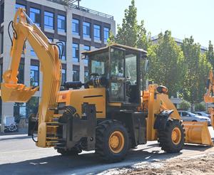 Original qualität Niedriger Preis 4x4 Gebraucht Bagger lader Bagger lader zum Verkauf Erschwing licher Preis Mit Hydraulik hammer - Product Image 4