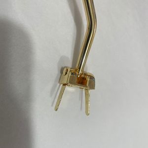 Asa metálica Hongyuan de 11 cm en oro claro, fácil de transportar, para cajas y equipaje. - Product Image 2