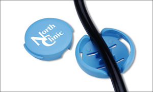 Индивидуальный бейдж-идентификатор для стетоскопа с логотипом и клипсой, пластиковый, 4x4 см, с шелкографией, медицинский рекламный сувенир - Product Image 3