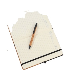 ชุดของขวัญสมุดโน้ตคอร์ก - สมุดบันทึกรักษ์โลกพร้อมสายรัด ปิดด้วยสายรัด เหมาะสำหรับของขวัญองค์กรและโปรโมชั่น - Product Image 4