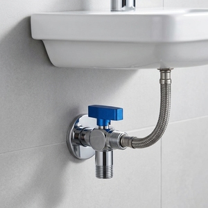 Válvula de Ángulo de Latón con Rosca Macho de 1/2 Pulgada, Cromada o Color Gunmetal, para Fontanería de Lavabos OEM - Product Image 4