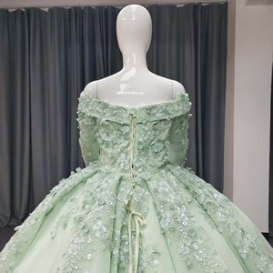 Lsany214 Luxury Green <b>Ball</b> Gown Wedding Dress Ruffled Lace Appliques Beaded Detail Brush Plus Size Wedding Dress Jancember - Product Image 6