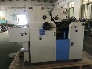 Ht56iis Sản xuất tại Trung Quốc đôi màu máy in <span class=keywords><strong>Offset</strong></span>/không dệt vải máy in/bù đắp tấm Maker Máy - Product Image 3