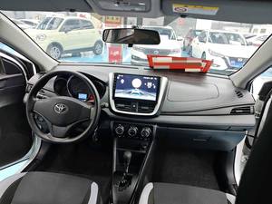 Toyota <span class=keywords><strong>Yaris</strong></span> LE <span class=keywords><strong>Corolla</strong></span> d'occasion 2023 en bon état, essence, boîte automatique, traction avant, pneus R15, sièges en tissu, arrière - Product Image 4