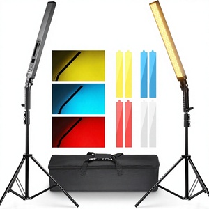 Neewer BH20B LED Video Light Stick, confezione da 2, illuminazione video portatile dimmerabile 3200K~5600K per studio e <span class=keywords><strong>YouTube</strong></span> - Product Image 1