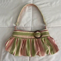 Tas Selempang Hobo Vintage Pink Hijau Bergaris Lipit dengan Gesper Cincin Kayu dan Tali Pengikat yang Dapat Disesuaikan
